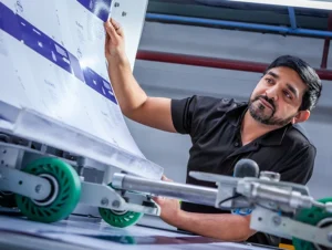 Case Study - Global Brands Metalic Packaging, Beamglow
